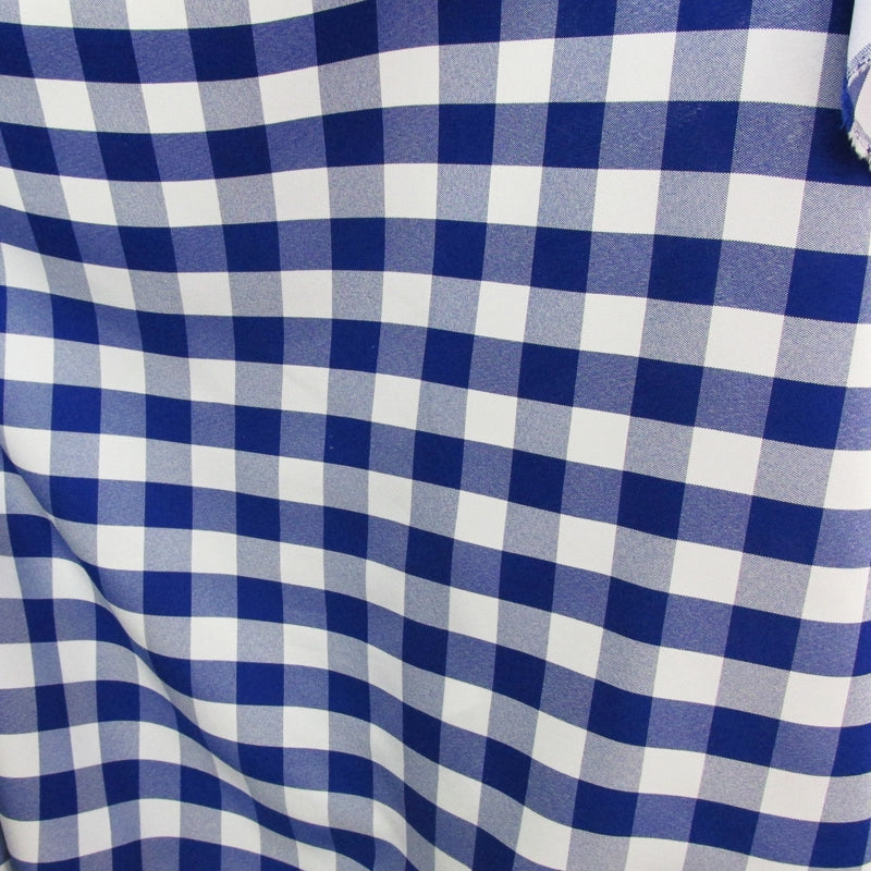 how to clean polyester fabric