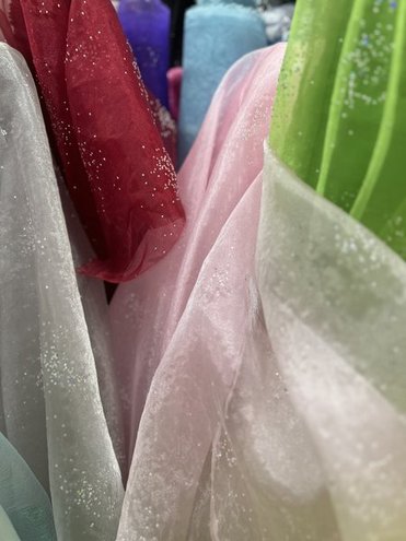 what is organza dew drop?