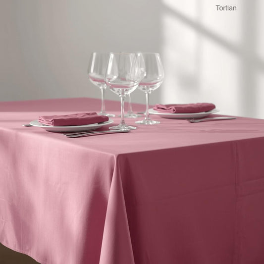 How to Keep Tablecloths From Sliding: Simple Tricks for a Perfect Setup