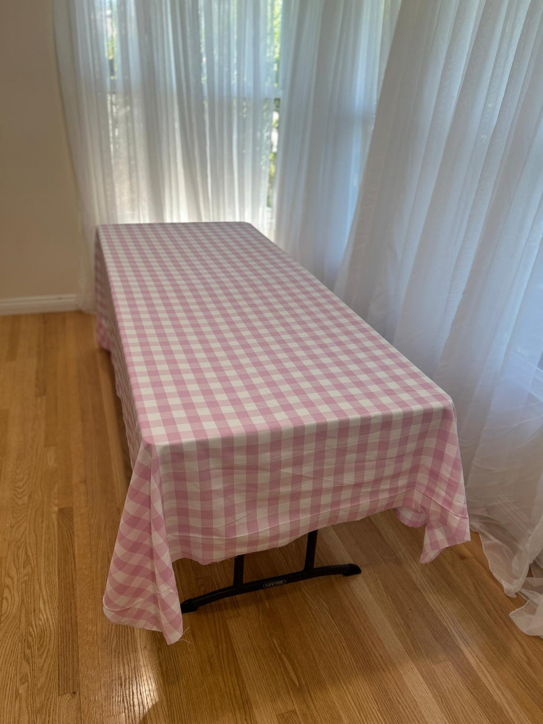 Gingham Checkered Tablecloth - Rectangular  58'' by 108''